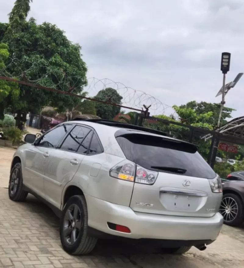 Lexus RX 330   - 2005