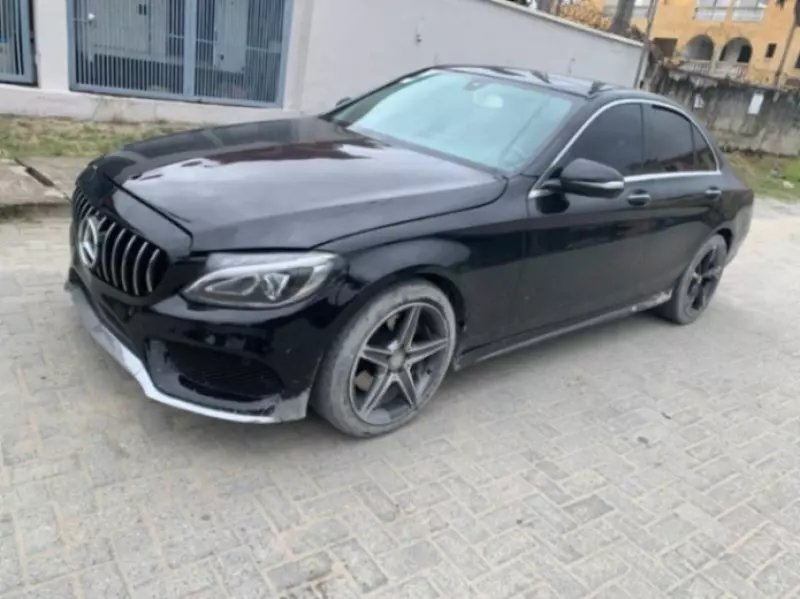 Mercedes-Benz C 400   - 2016