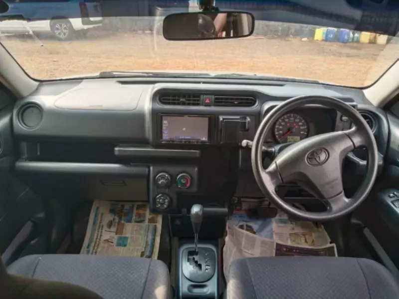 Toyota Probox    - 2015