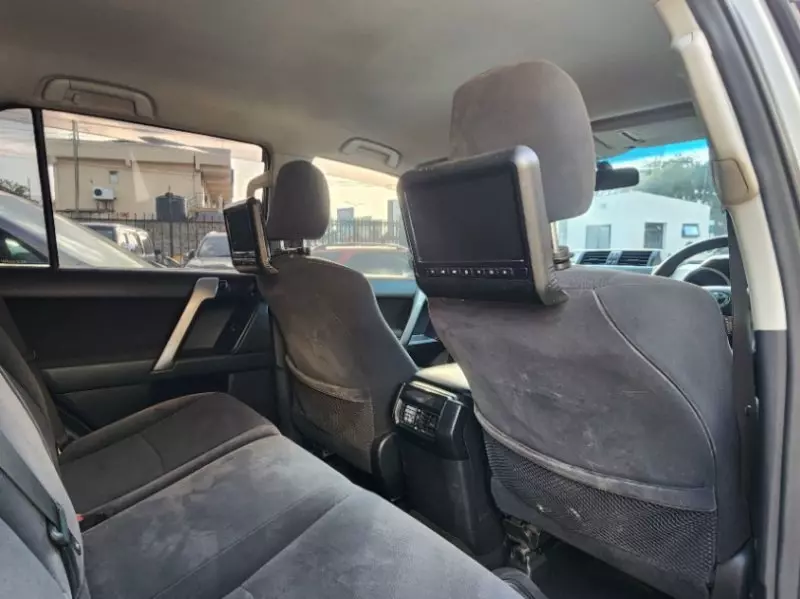 Toyota Land Cruiser Prado   - 2014