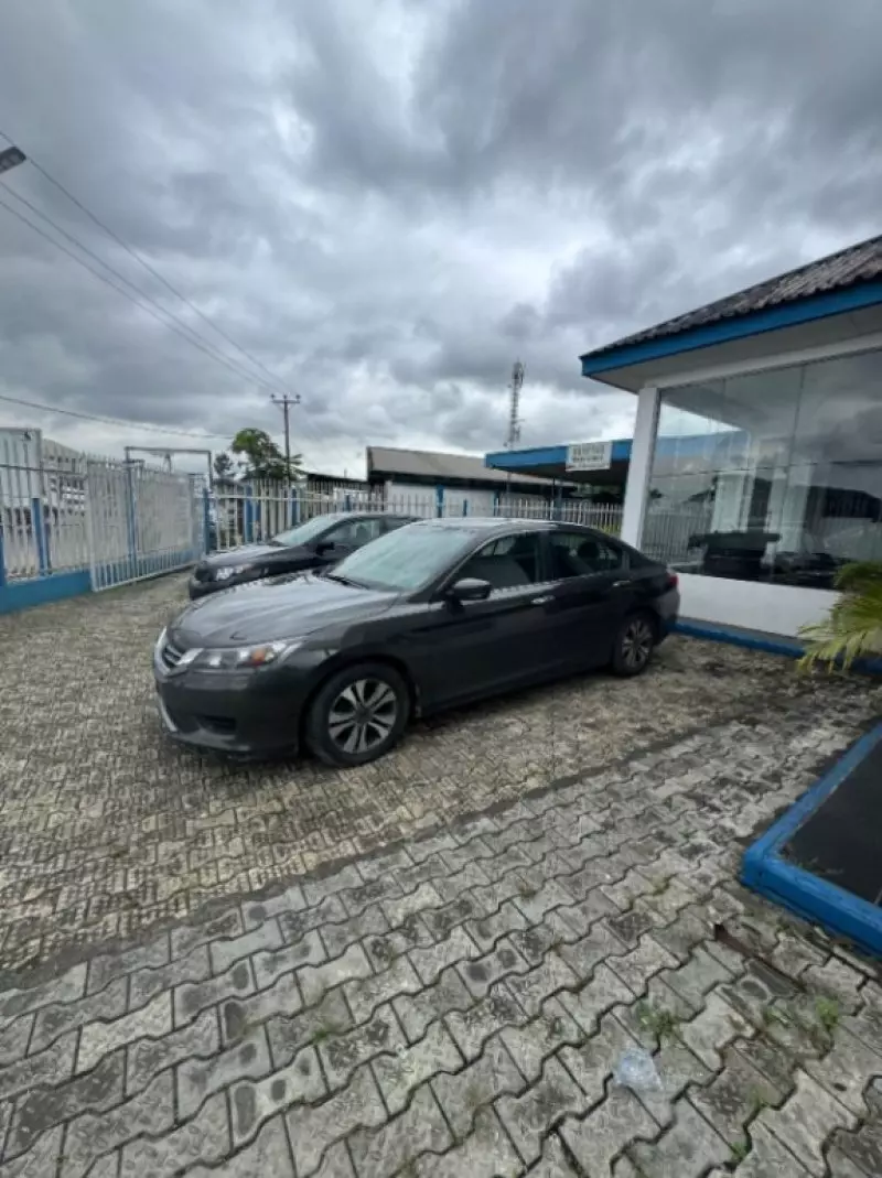 Honda Accord   - 2013