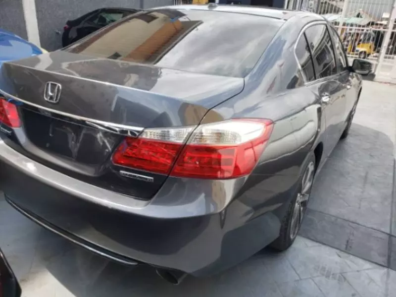 Honda Accord   - 2013