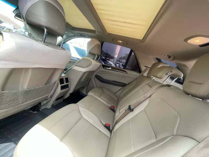 Mercedes-Benz ML 350   - 2012
