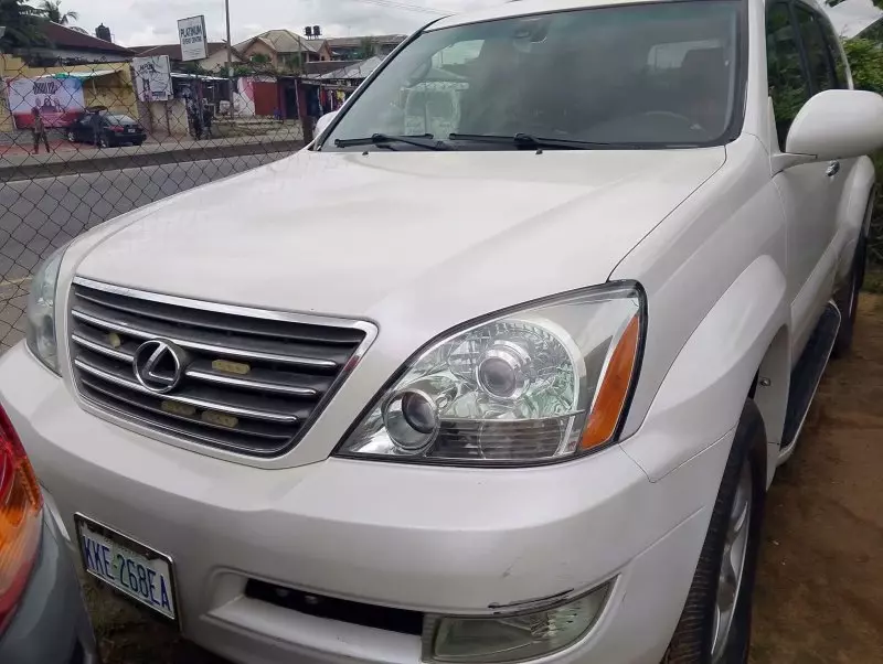 Lexus GX 470   - 2004