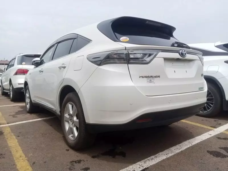 Toyota Harrier hybrid
