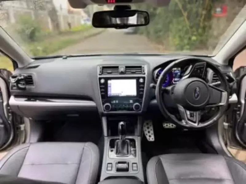 Subaru Outback   - 2018