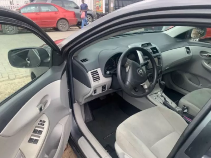 Toyota Corolla   - 2013