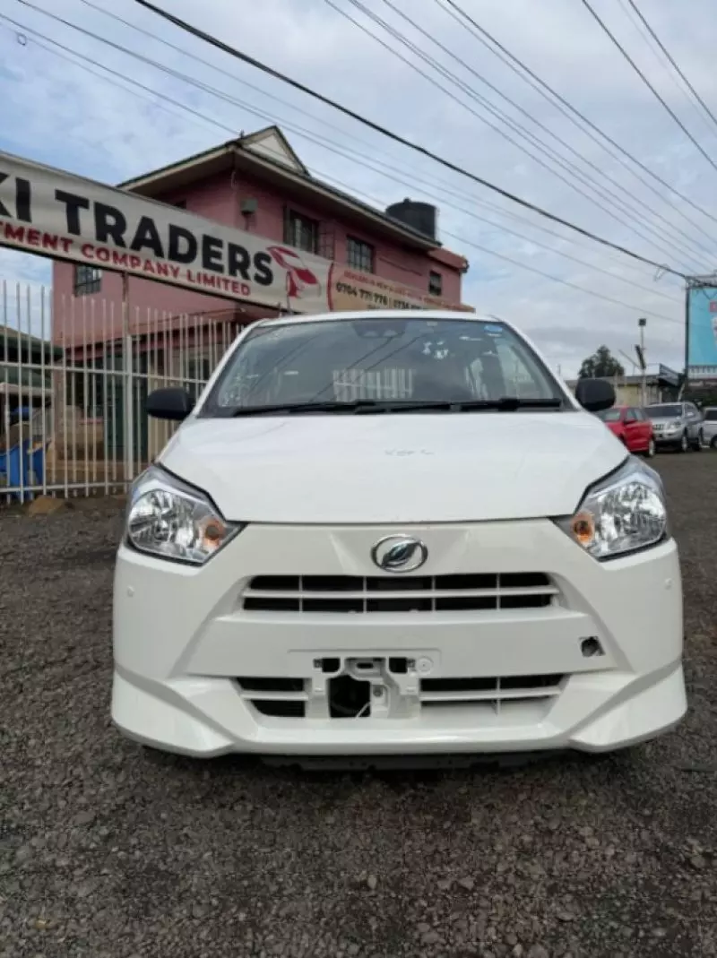 Daihatsu Mira    - 2019