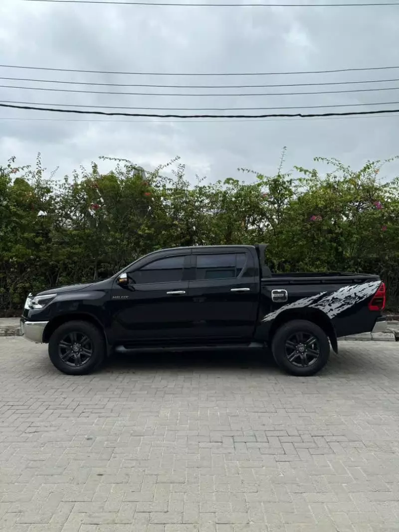 Toyota Hilux - 2022