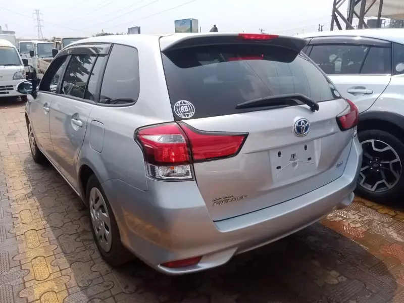 Toyota Fielder hybrid    - 2016