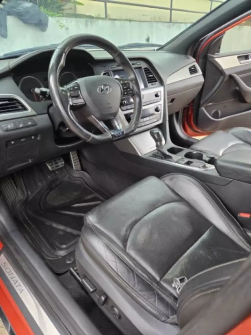 Hyundai Sonata - 2015