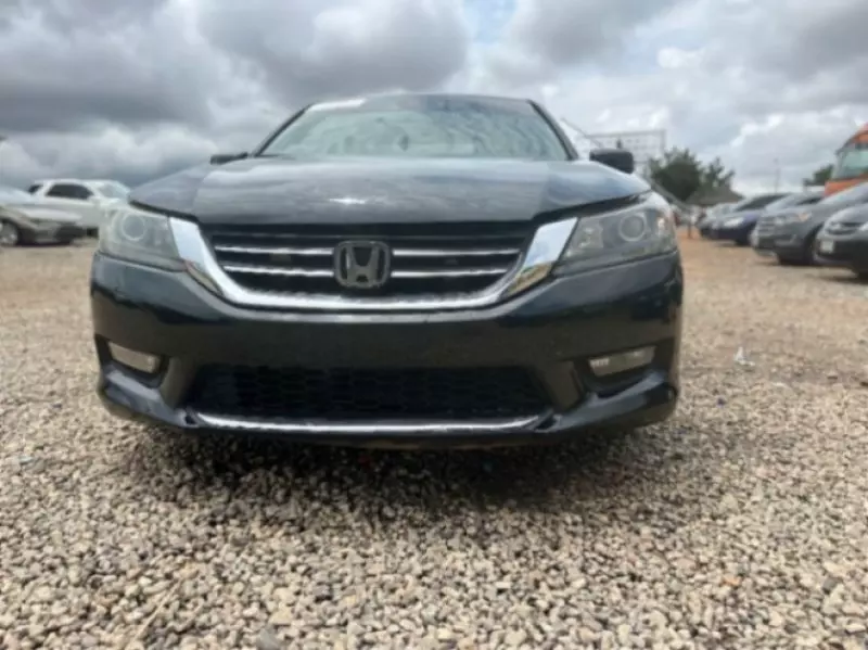 Honda Accord   - 2013