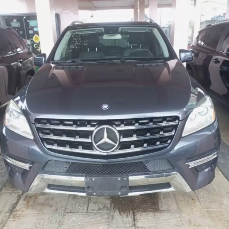 Mercedes-Benz ML 350   - 2012