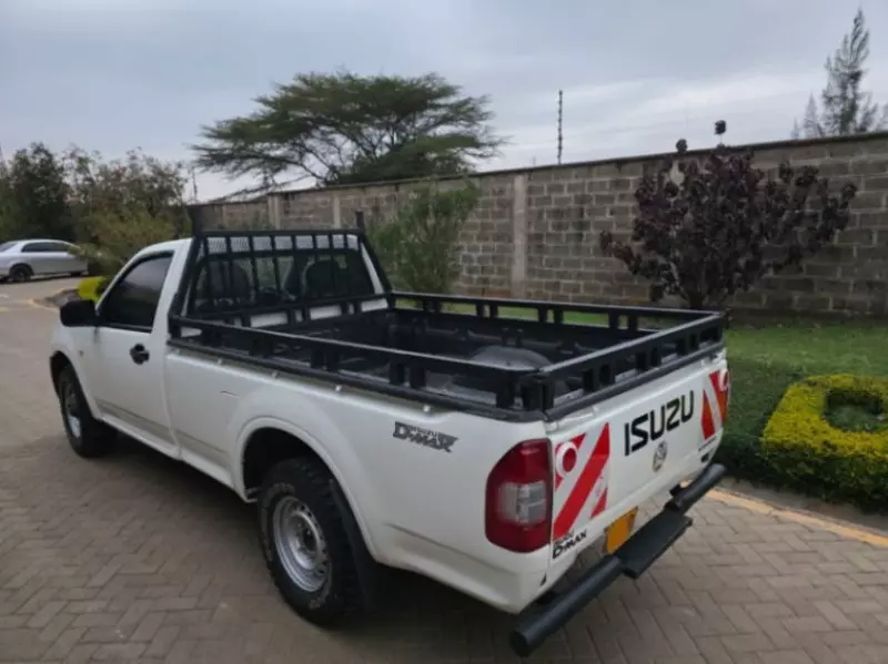 Isuzu D-Max   - 2010