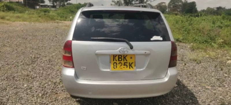 Toyota Fielder    - 2003