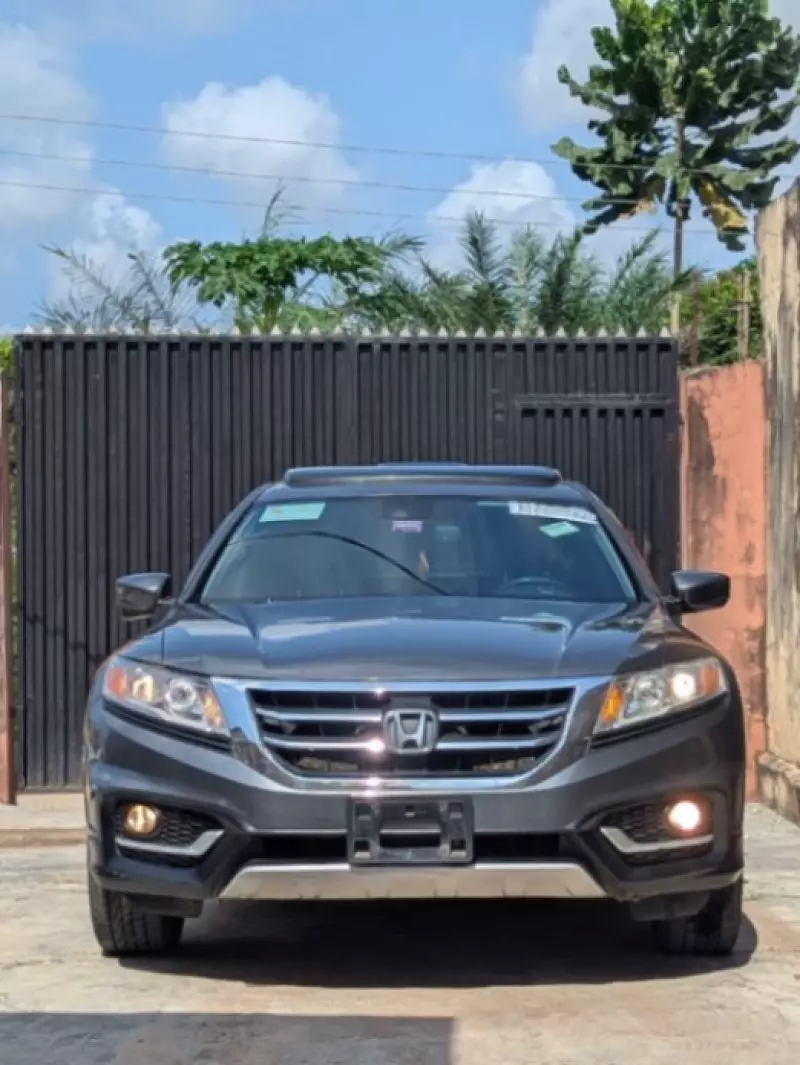 Honda Crosstour - 2013