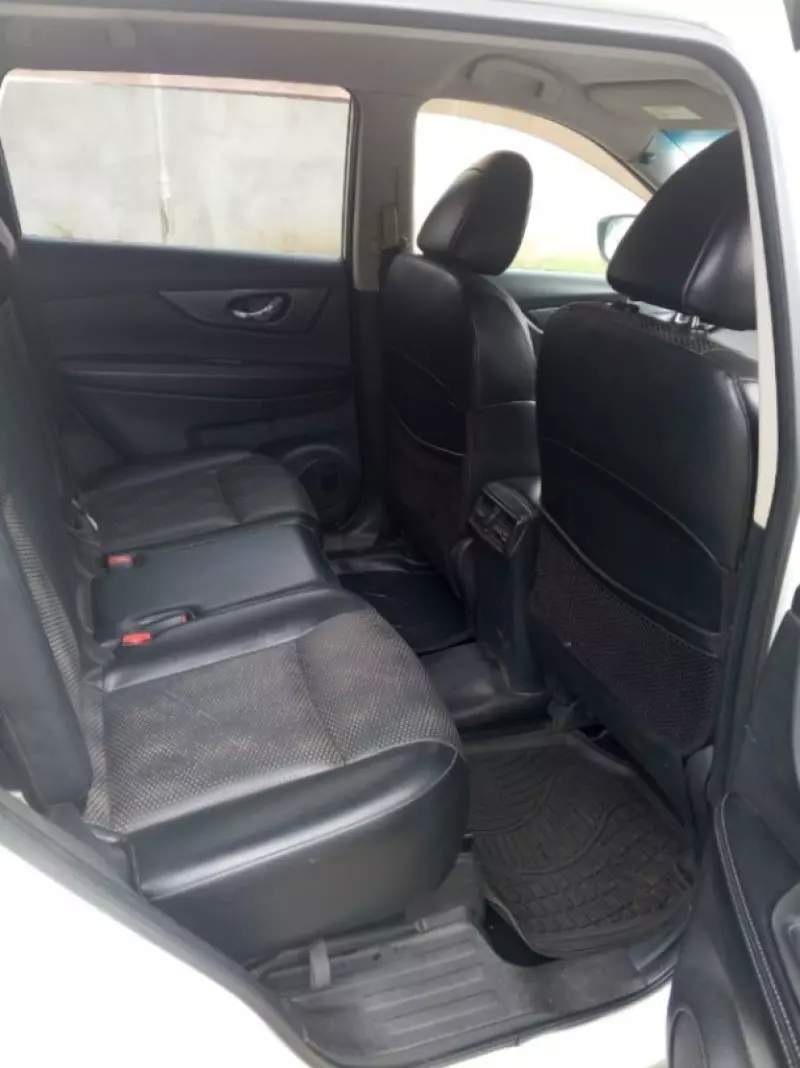 Nissan EXTRAIL HYBRID   - 2014