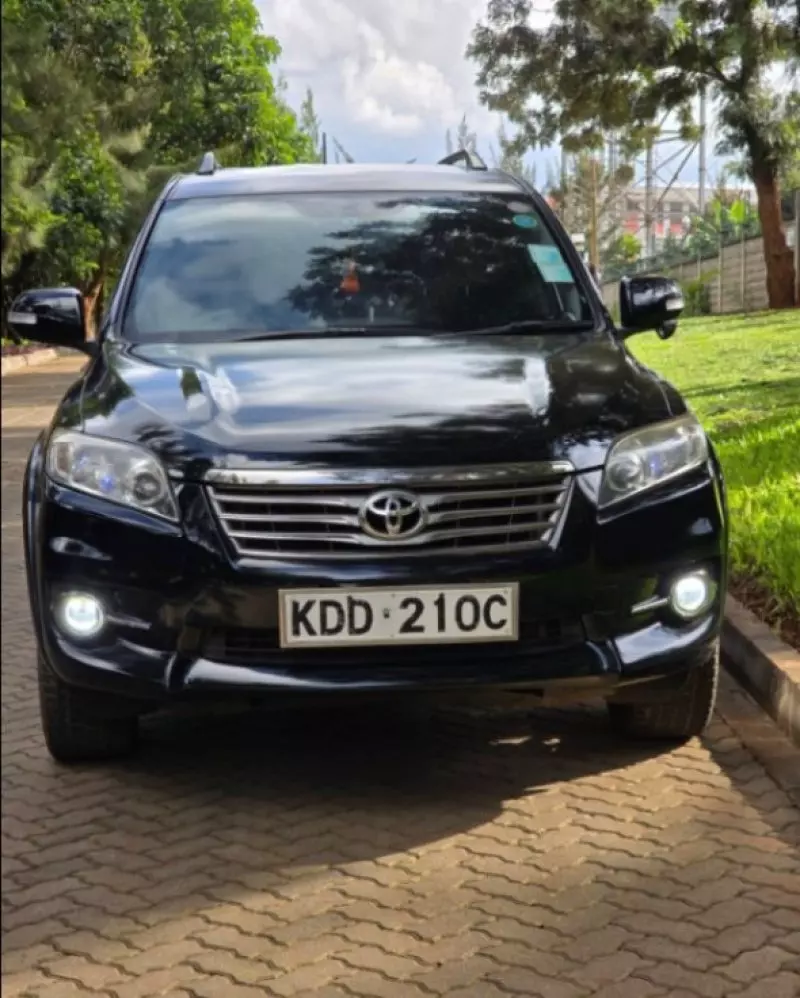 Toyota Vanguard    - 2014