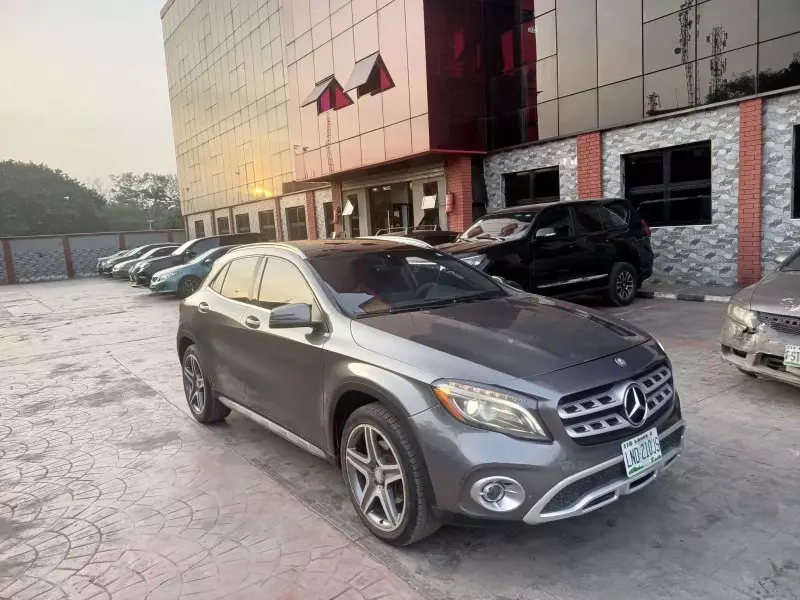 Mercedes-Benz GLA 250