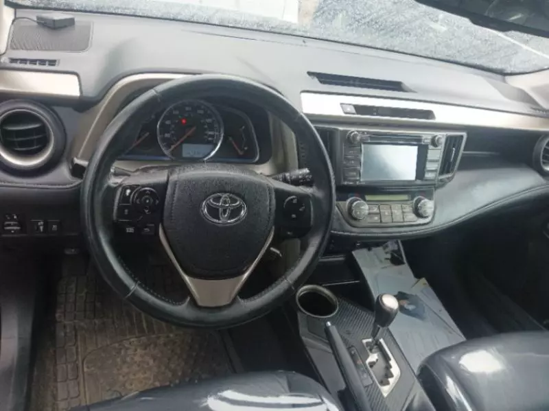 Toyota RAV 4   - 2014