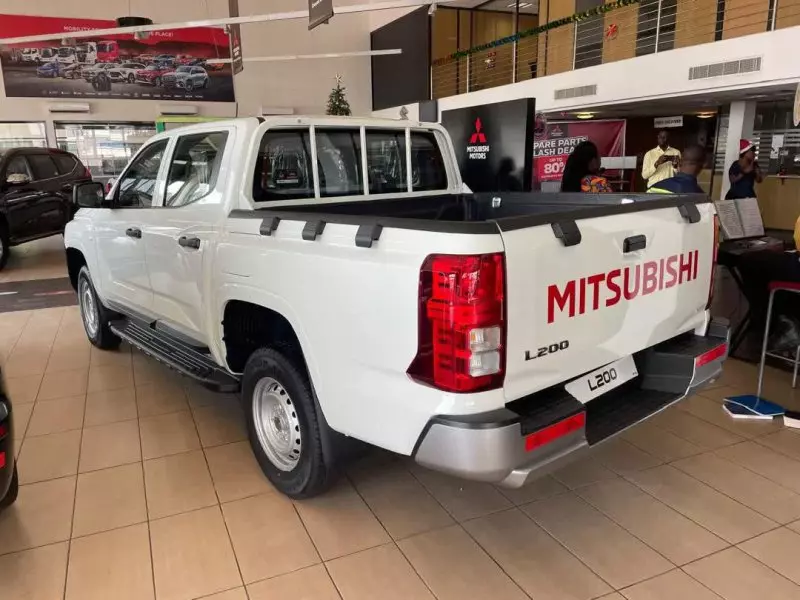 Mitsubishi L200