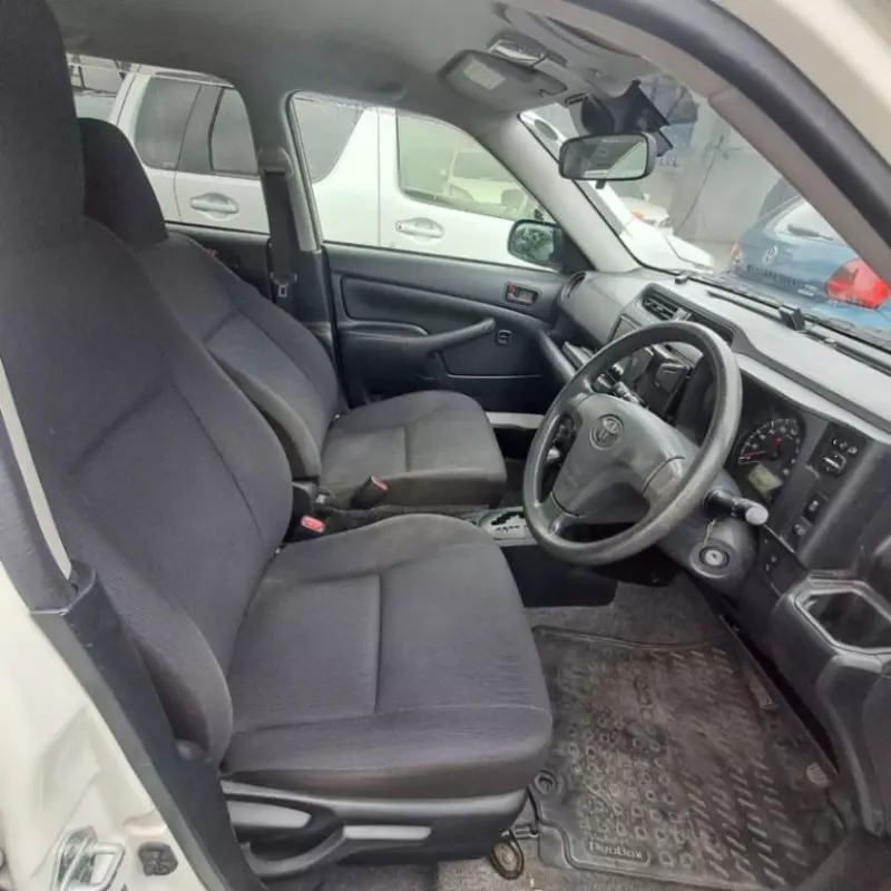 Toyota Probox    - 2019