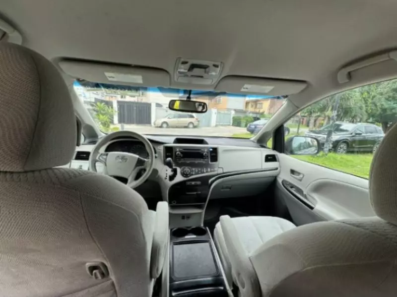 Toyota Sienna