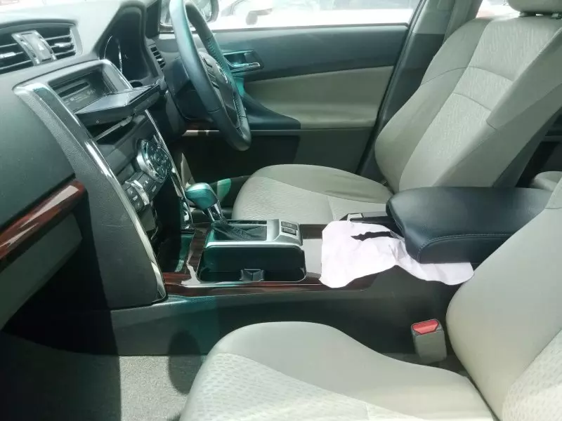 Toyota Mark X   - 2013