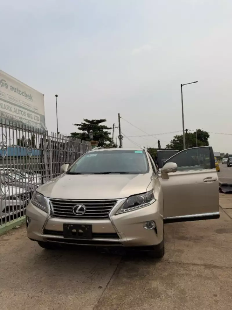 Lexus RX   - 2015