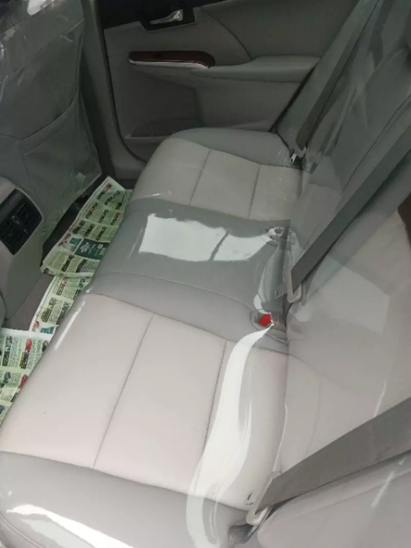 Toyota Camry   - 2012