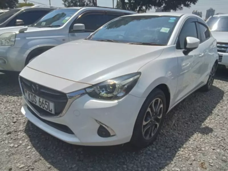 Mazda Demio   - 2017