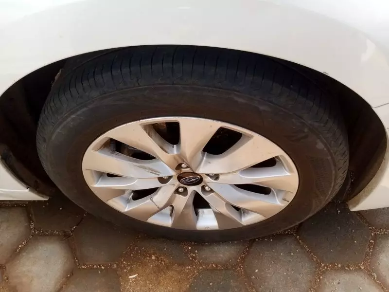 Subaru Legacy B4   - 2015
