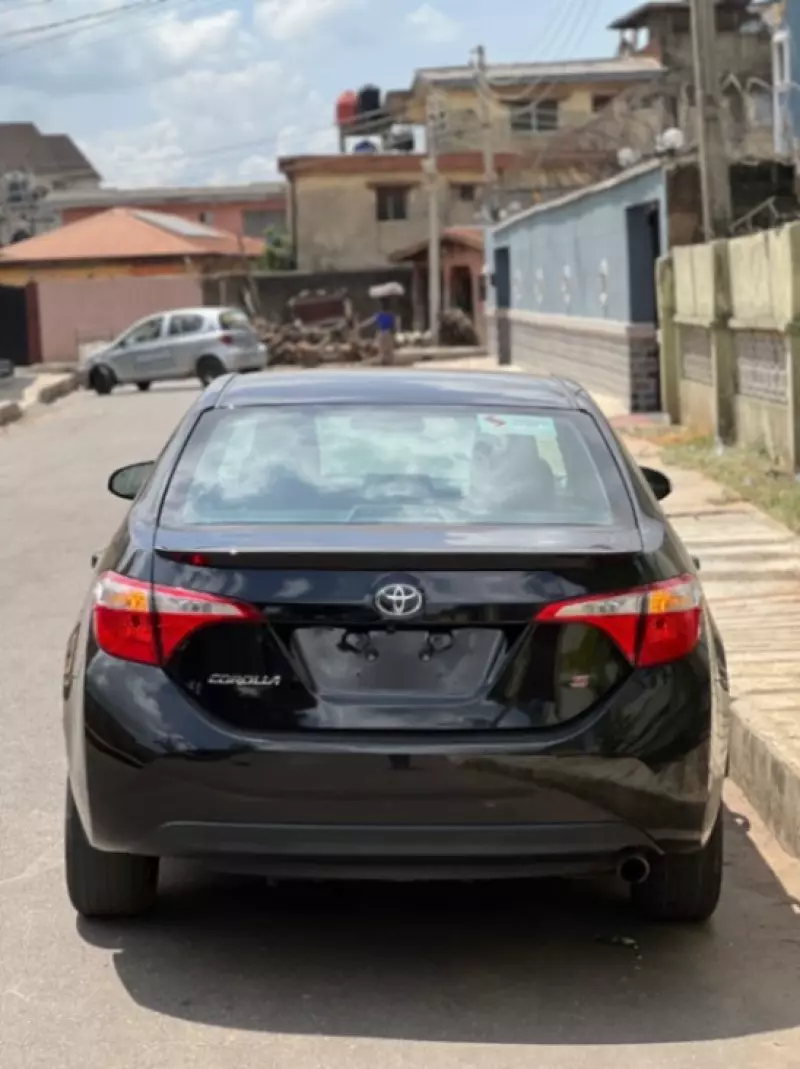 Toyota Corolla Sport   - 2016