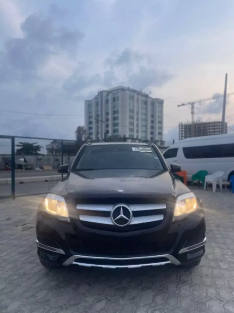 Mercedes-Benz GLK 350   - 2015