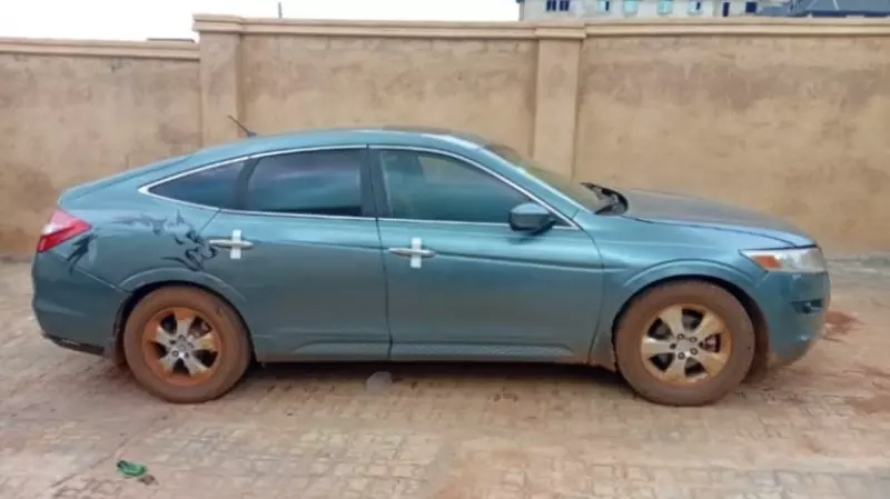 Honda Crosstour   - 2010
