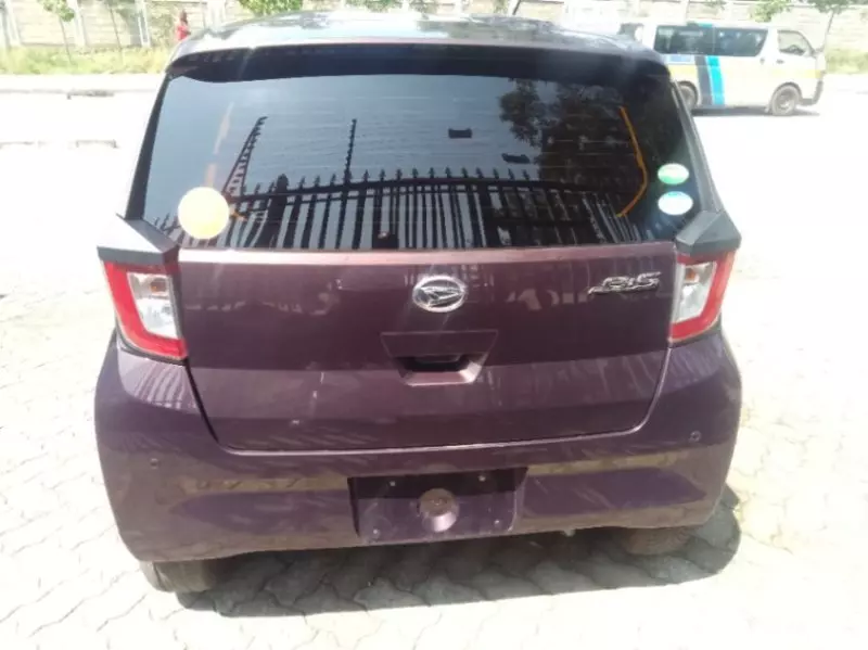 Daihatsu Mira    - 2017