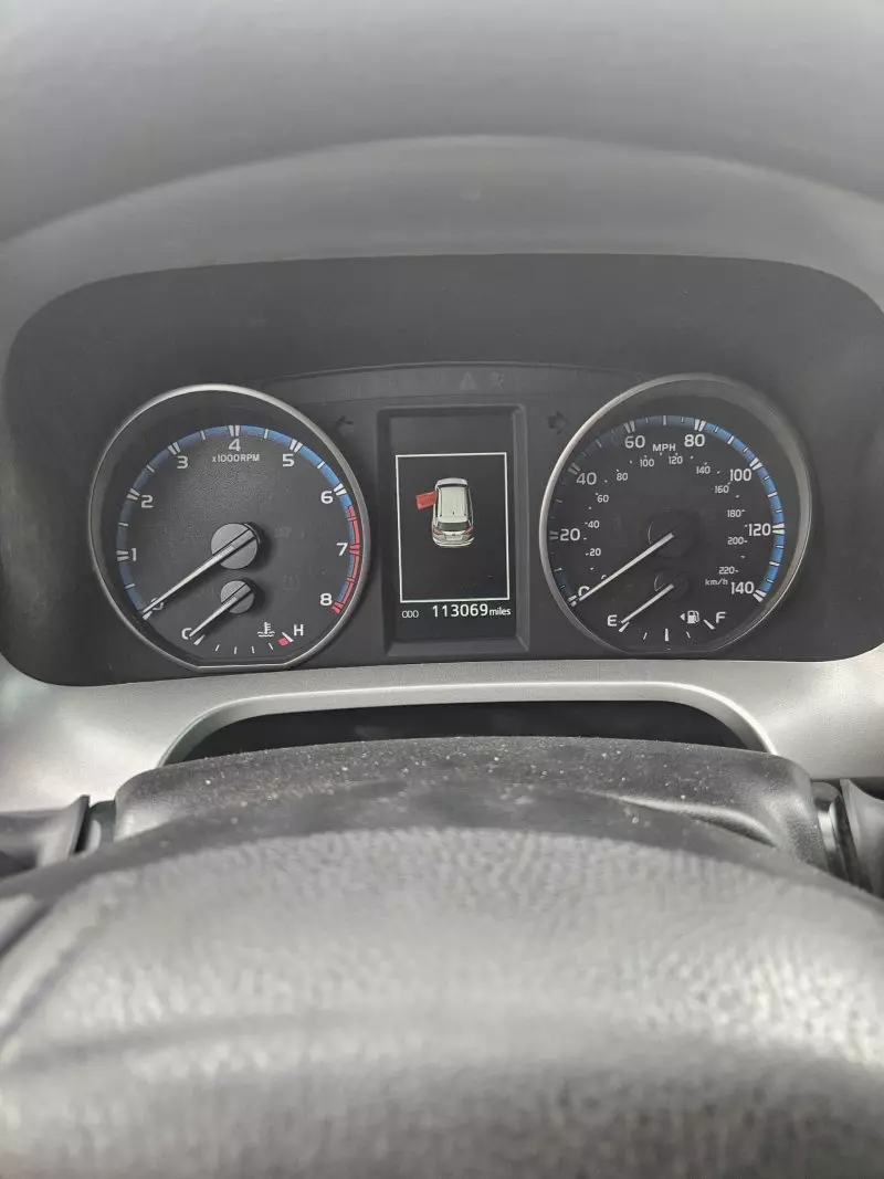 Toyota RAV4   - 2017