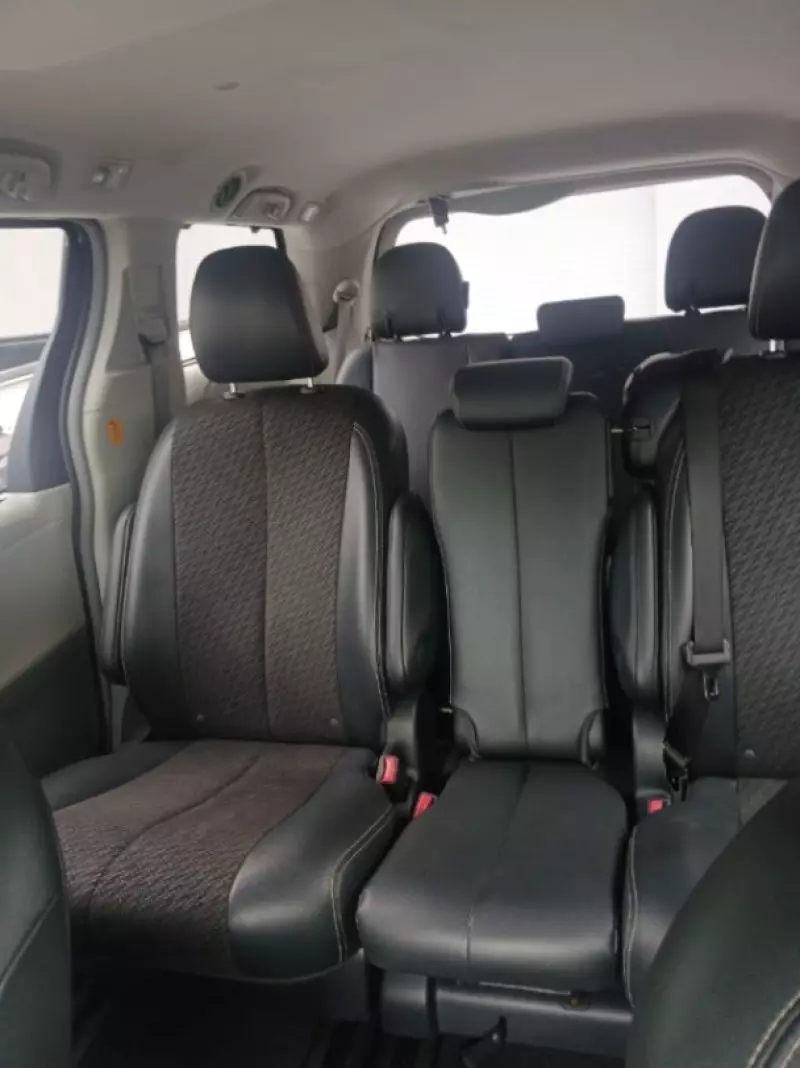 Toyota Sienna   - 2012