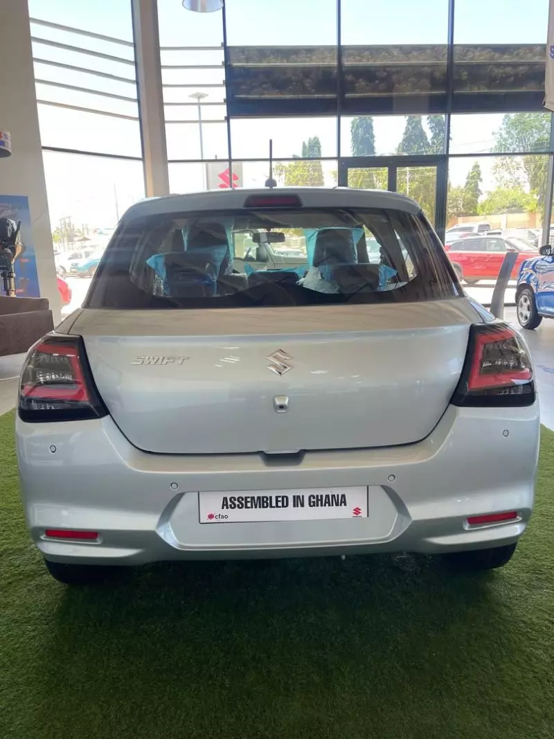 SUZUKI Swift   - 2025