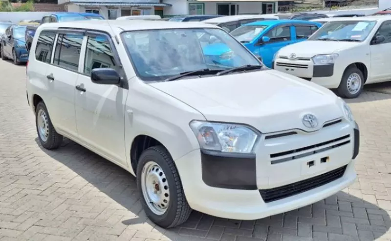 Toyota Probox    - 2018