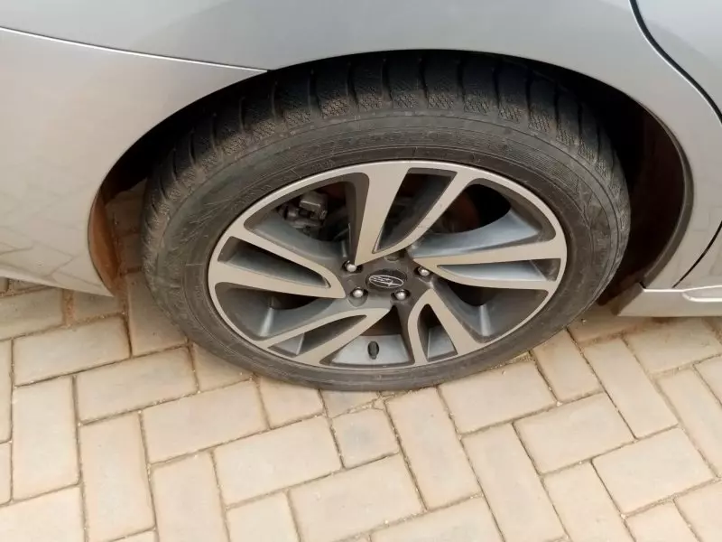 Subaru Legacy B4   - 2015