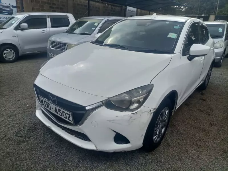 Mazda Demio   - 2015