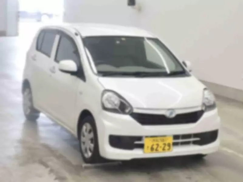 Daihatsu Mira    - 2016