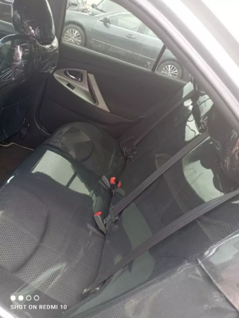 Toyota Camry   - 2009