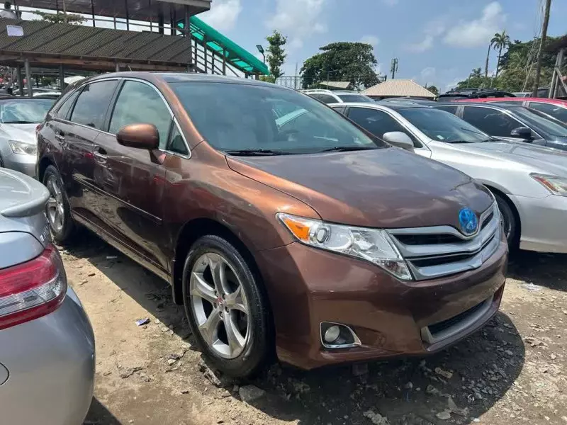 Toyota Venza   - 2010