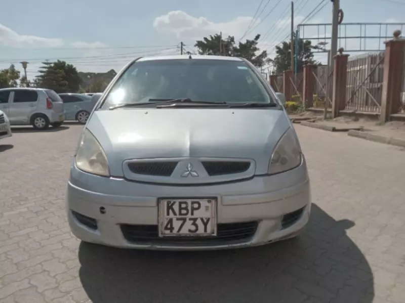 Mitsubishi Colt   - 2008