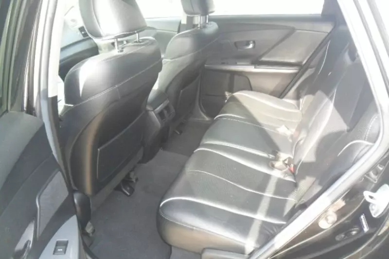 Toyota Venza   - 2013