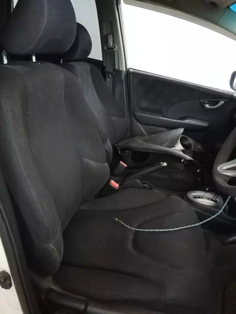 Honda Fit   - 2012