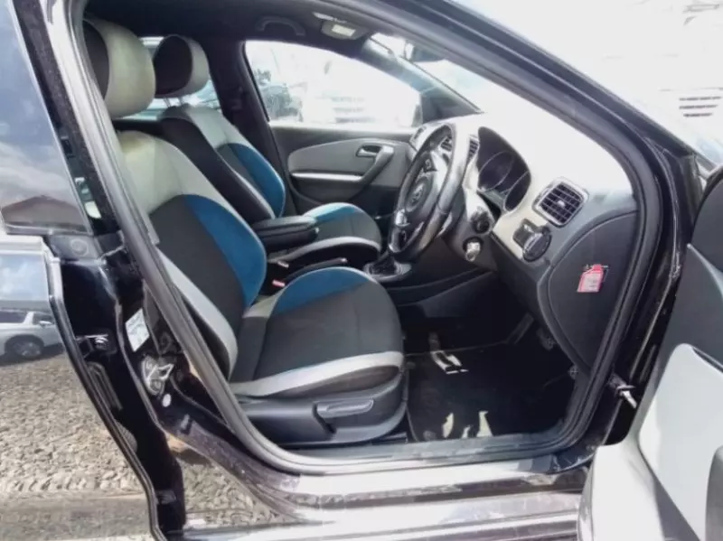 Volkswagen Polo   - 2019