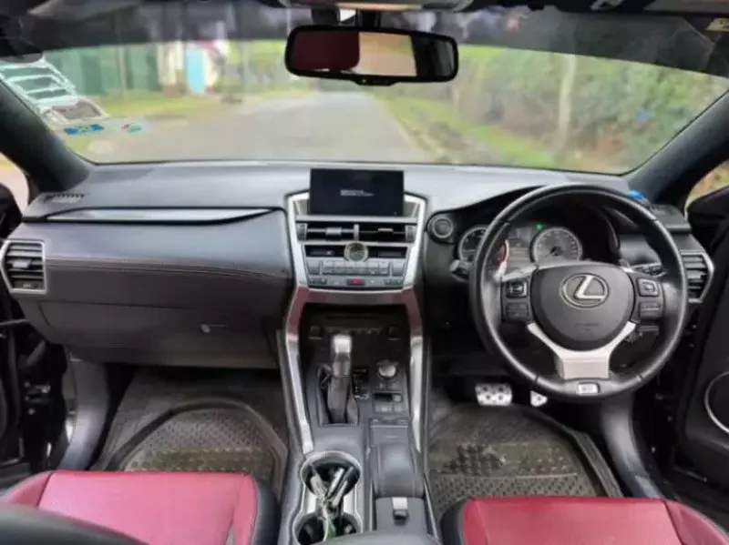 Lexus NX 200   - 2016